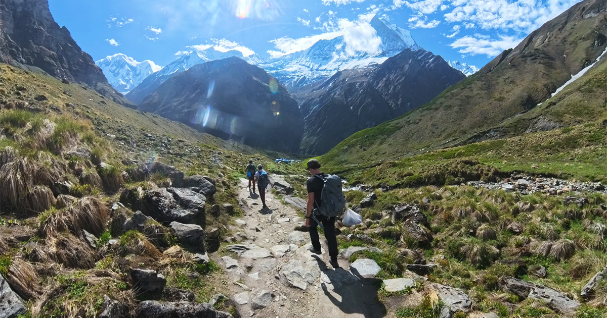 trekking