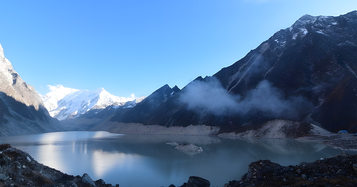 Tsho Rolpa Lake