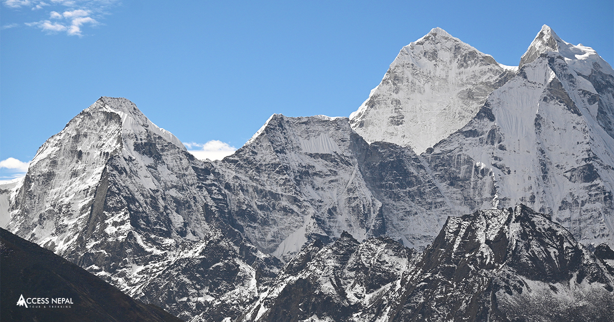 Lobuche 2