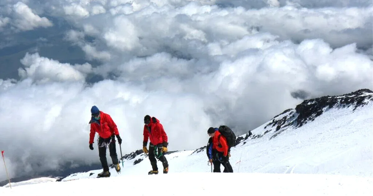 Extreme Temperature in Everest Death Zone