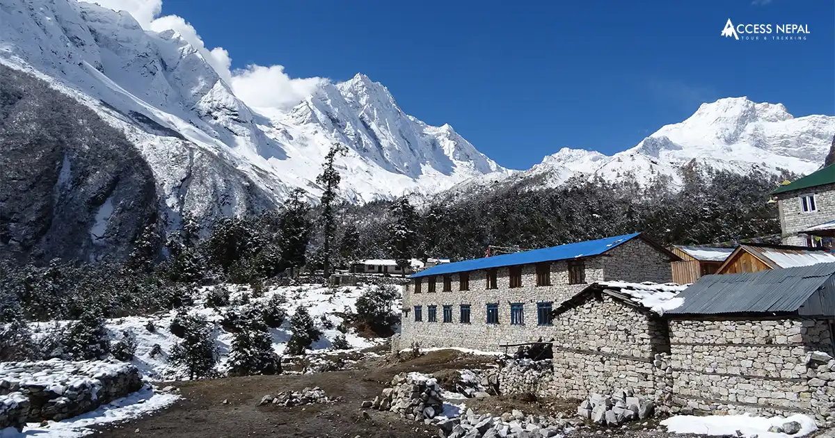 Manaslu circuit trek guide