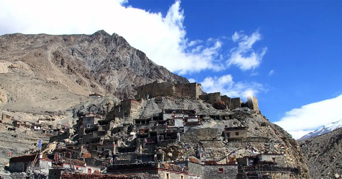 Nar Phu Valley Trek