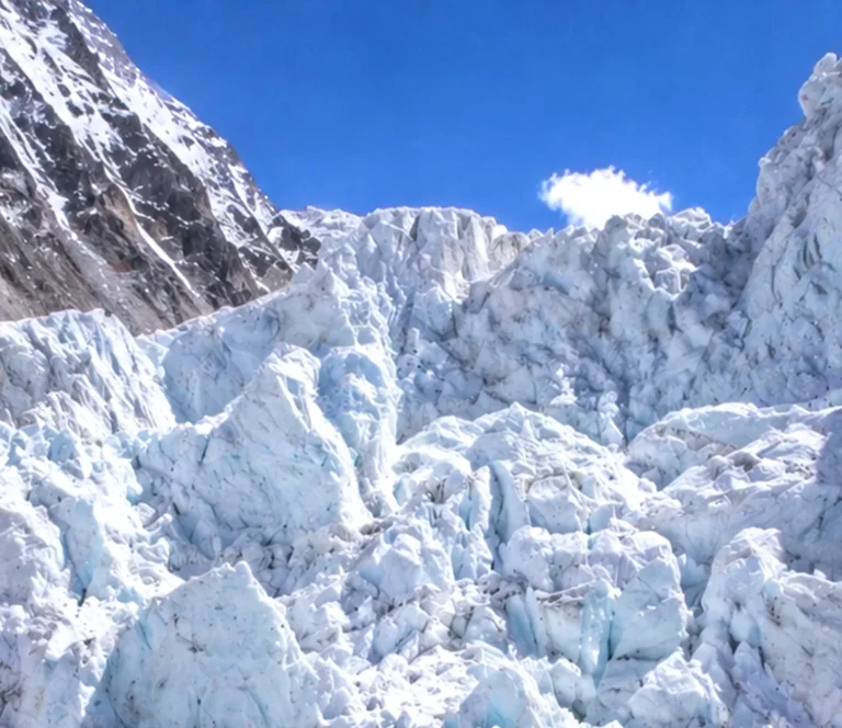 The Ice Blockage on Khumbu Icefall has been Cleared