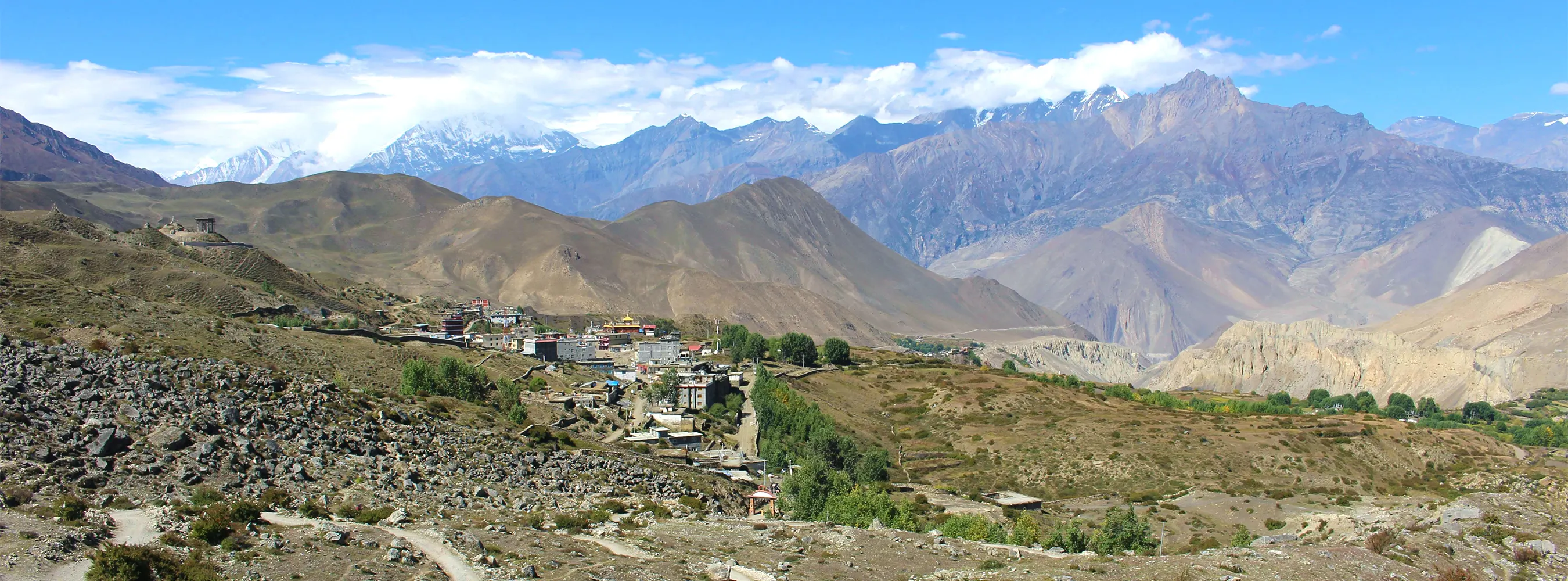 When is the Best Time to Visit Mustang? (Detailed Guide)