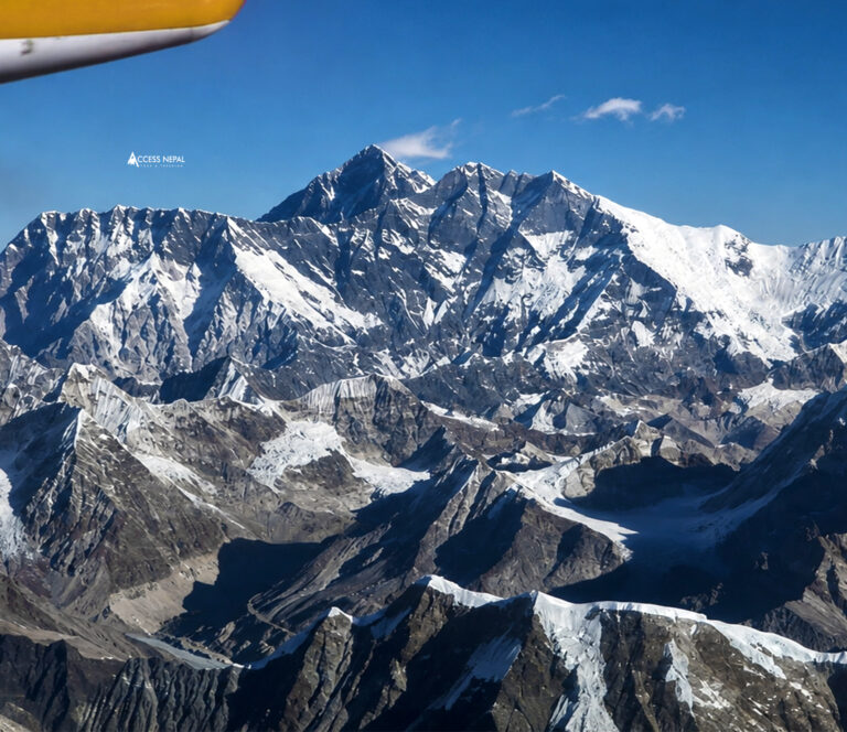 Everest Mountain Flight